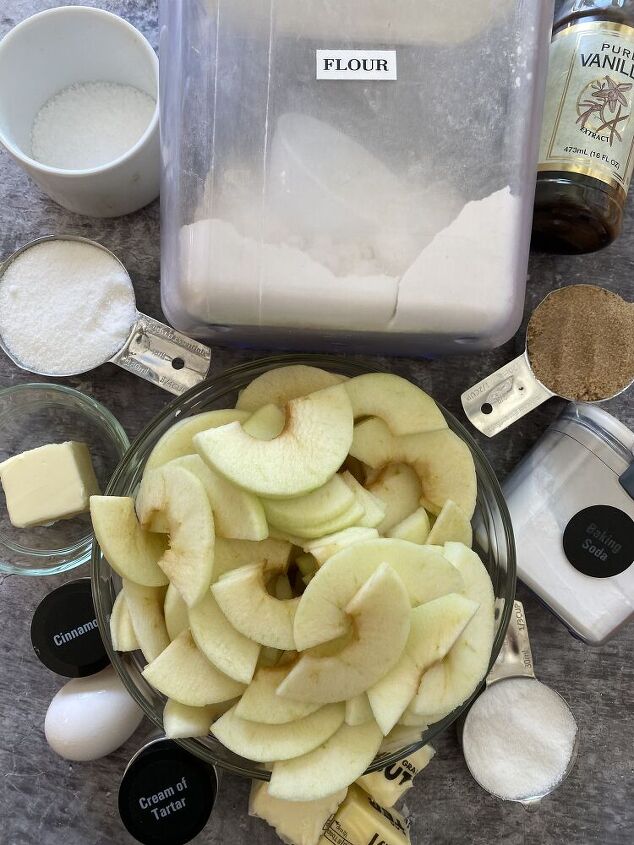 snickerdoodle apple cobbler, Simple Ingredients for a tasty dessert