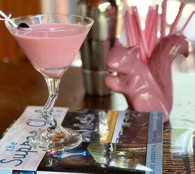 The Pink Squirrel Cocktail