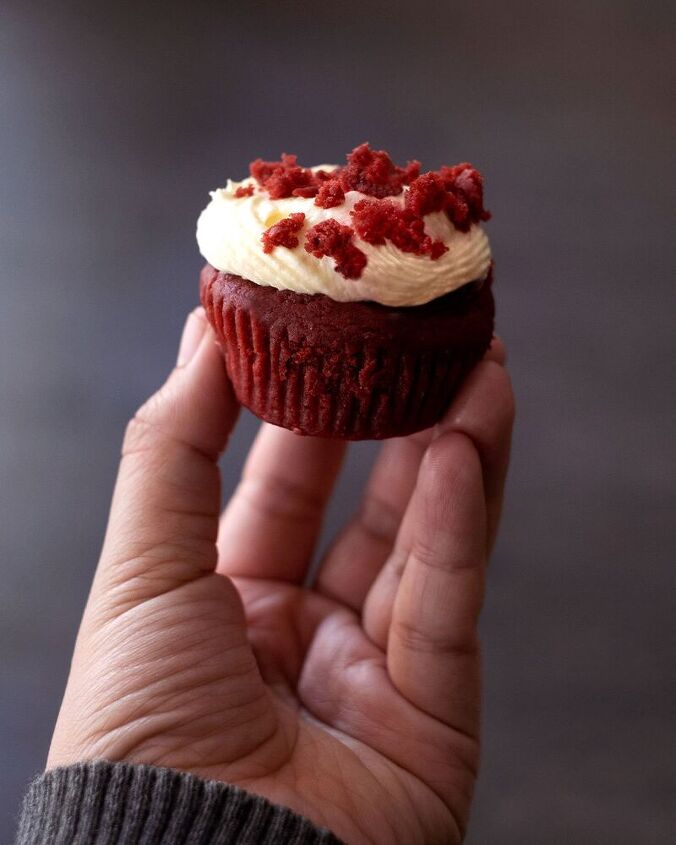 red velvet beetroot cupcakes