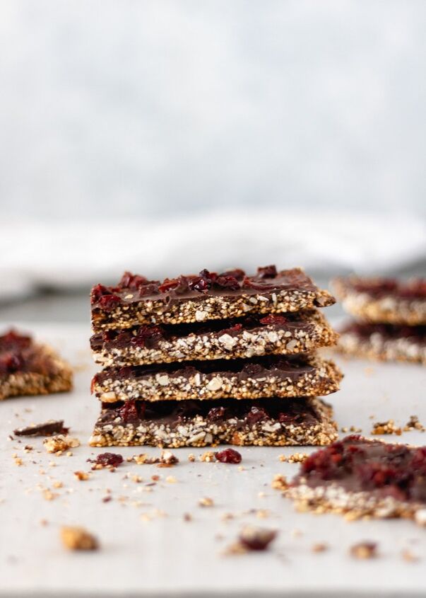 chocolate cherry quinoa bars healthy satisfying