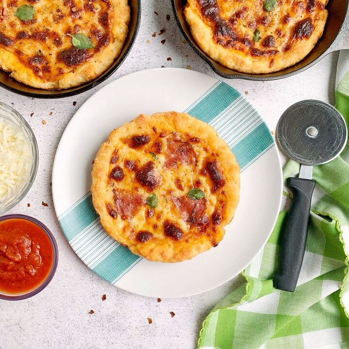2 ingredient dough personal pan pizza