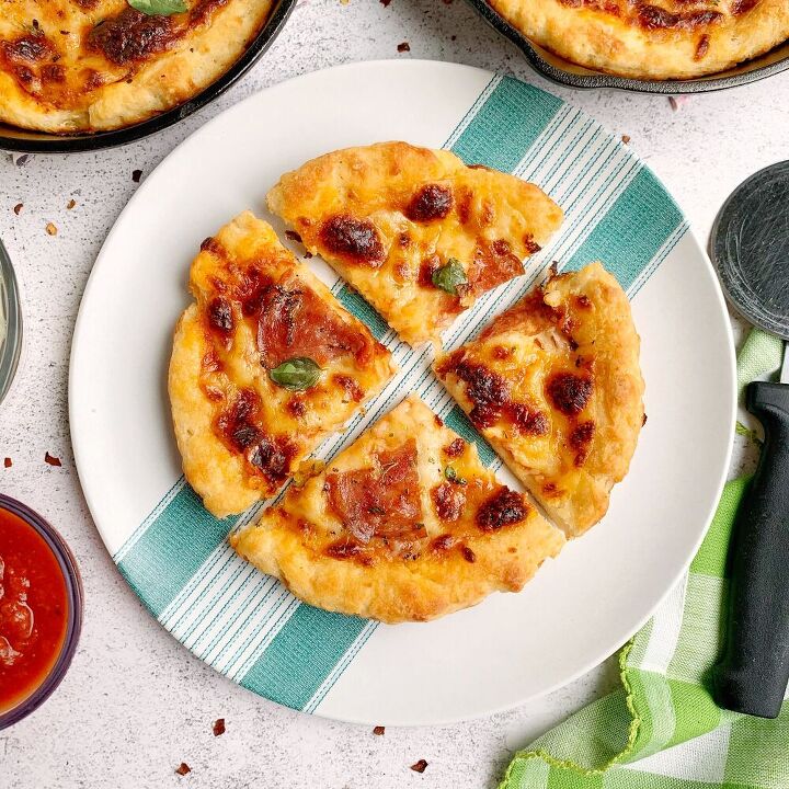 2 ingredient dough personal pan pizza