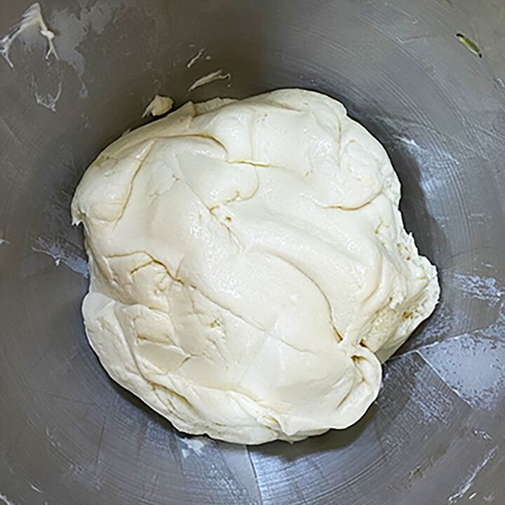 homemade gluten free garlic bread, Dough consistency