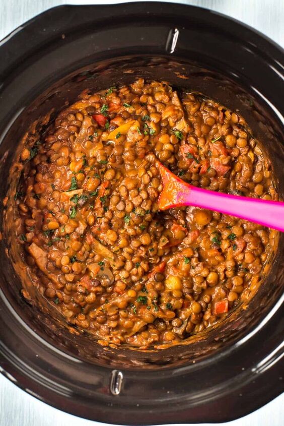 cheesy slow cooker lentils