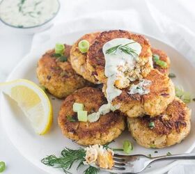 Light, tasty, protein-packed, and low-carb—it's easy to love these 30-min crab cakes