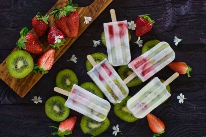 how to make coconut milk popsicles kiwi strawberry popsicle recipe