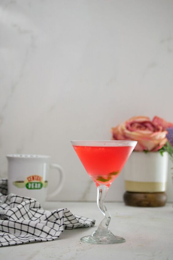 friends cocktail series the rachel closure cosmo