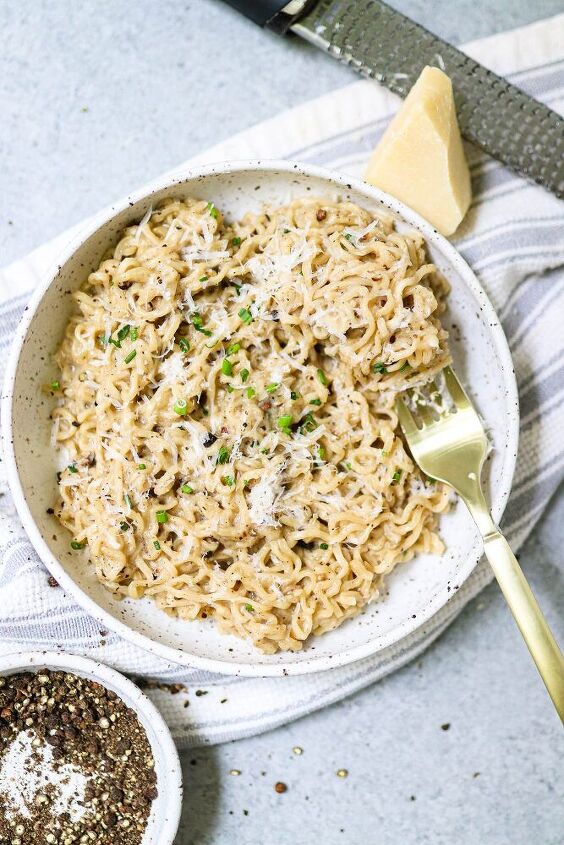 vegan ramen cacio e pepe