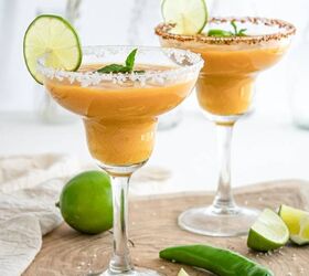 Mango Margarita Pitcher Recipe: How to Make Blended Frozen Margaritas
