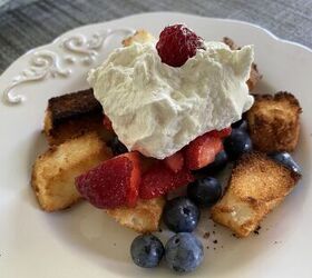 Easy Angel Food Cake and Berries With Lemon Vanilla Whipped Cream