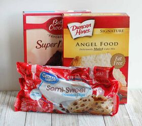 Instead of making cake with your cake mix, do THIS (genius!)