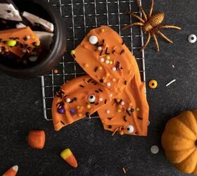 Halloween bark is a charming, 10-minute treat that everyone loves, and it's so easy to make