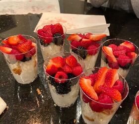 easy berry trifle