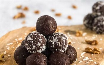 Chocolatey Walnut Date Balls