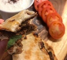 Meat Flatbread / Lahm B Ajin | Foodtalk