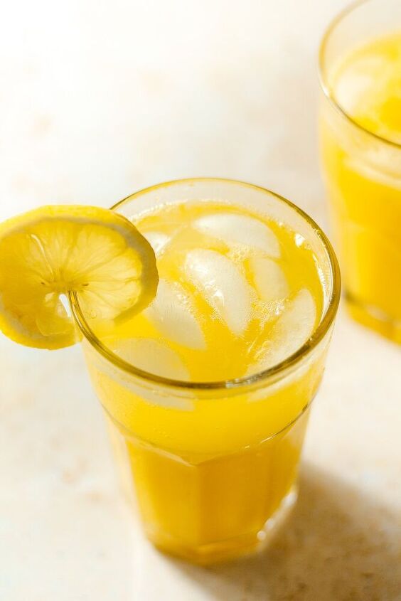mango lemonade mocktail