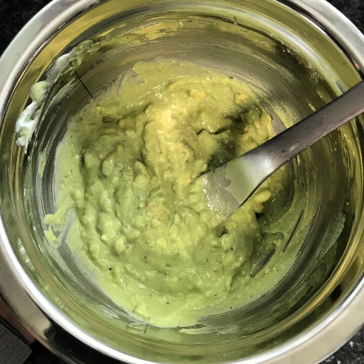 chili lime mahi mahi with avocado cream sauce