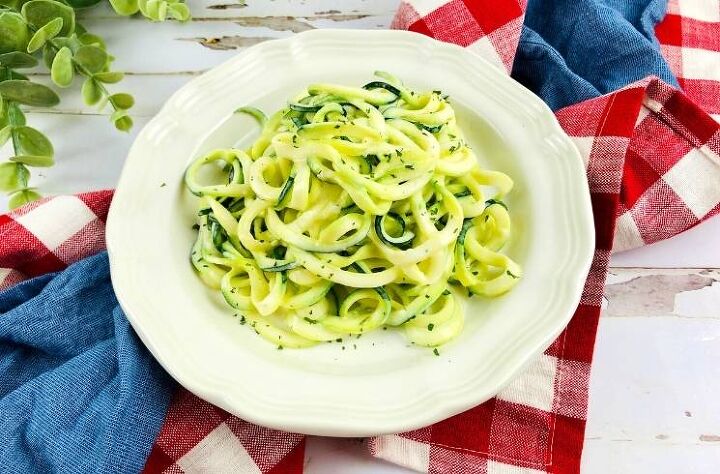 s 12 ways to serve greens to kids, Alfredo Zucchini Noodles