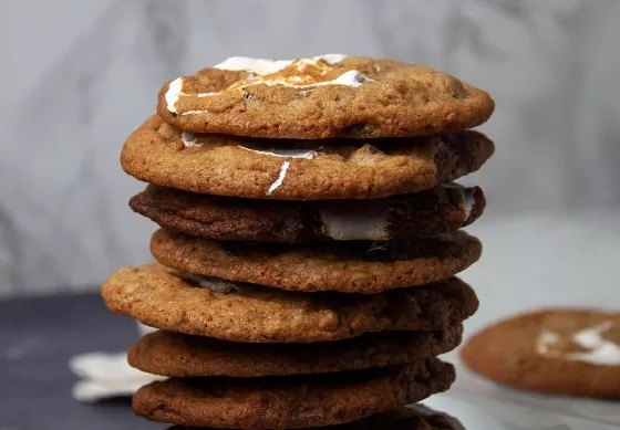 s 15 summer desserts that taste a little like sunshine, S mores Cookies