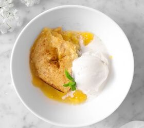 s 15 summer desserts that taste a little like sunshine, Bourbon Peach Cobbler