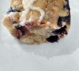 blueberry sour cream coffee cake