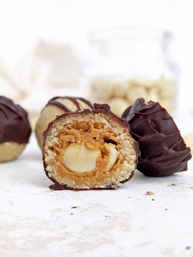 snickers protein balls all the layers but easy