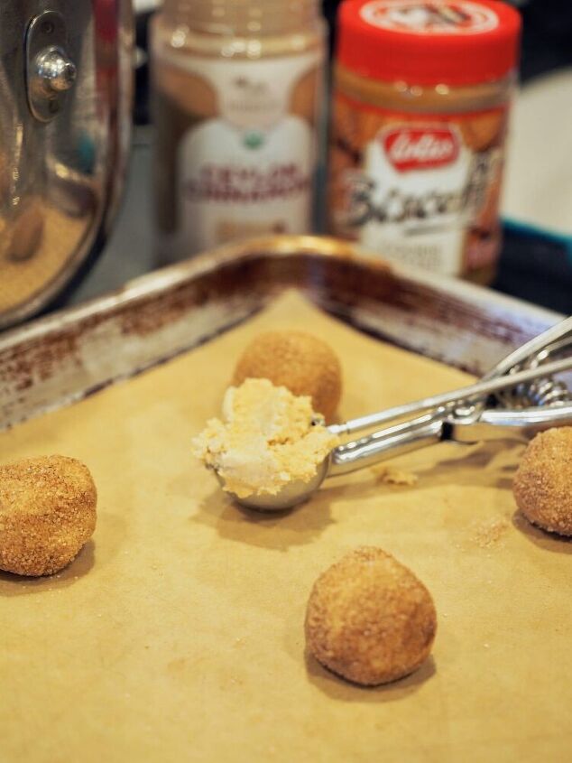 , Scoop dough into walnut sized cookie dough balls