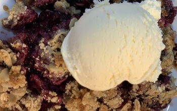 Delicious Blackberry Cobbler