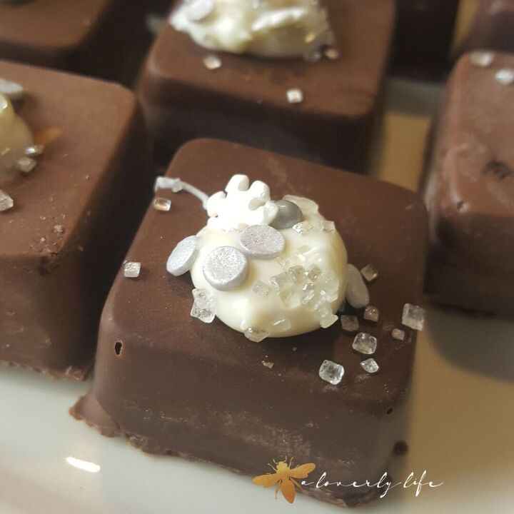 chocolate chai tea cakes