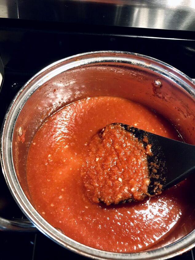 , Here s a look at my basic tomato sauce