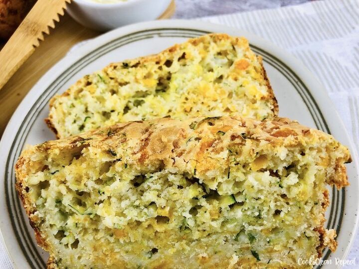 zucchini bread with cheese