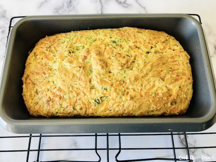 zucchini bread with cheese