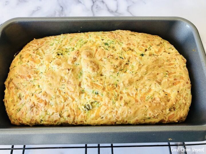 zucchini bread with cheese