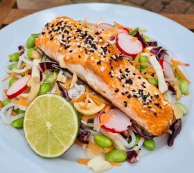 s 12 seafood dishes to enjoy on summer vacation, Pan Fried Asian Salmon