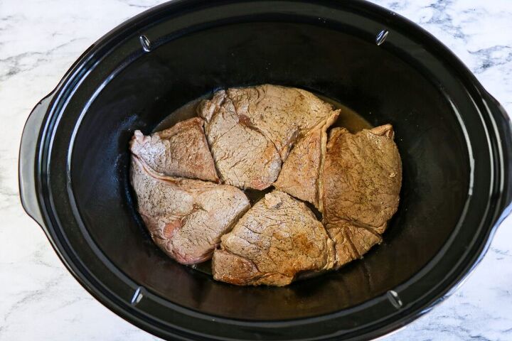 make this easy slow cooker pepper steak recipe tonight