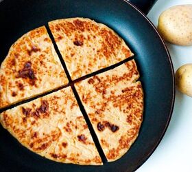 Turn your leftover mashed potatoes into a deliciously soft pancake (quick & simple)