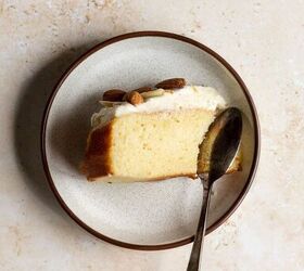 If you love the taste of almonds, this is the soft & buttery cake of your dreams