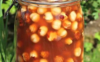 How to Make Hazelnut Liqueur Easily at Home