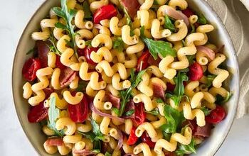 Healthier BLT Pasta Salad
