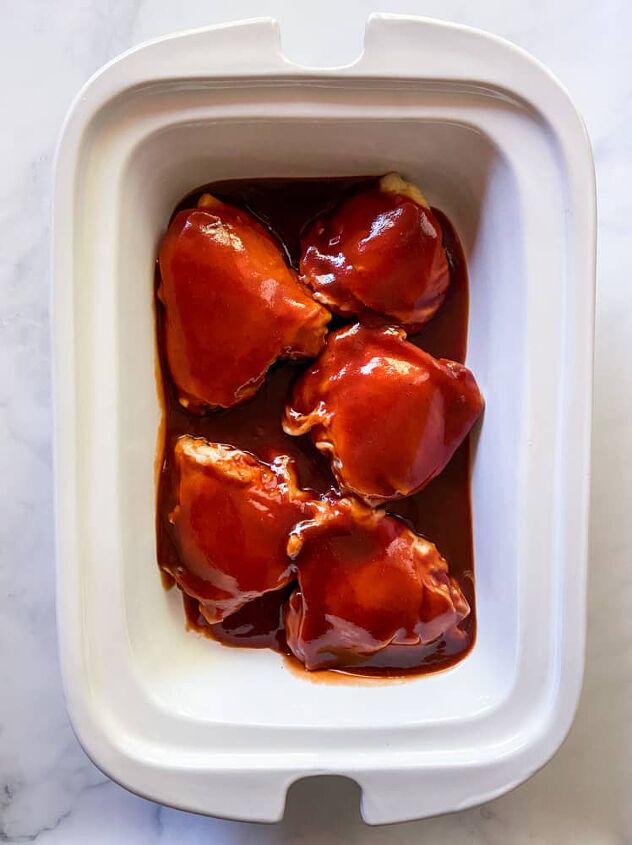 easy slow cooker bbq chicken thighs