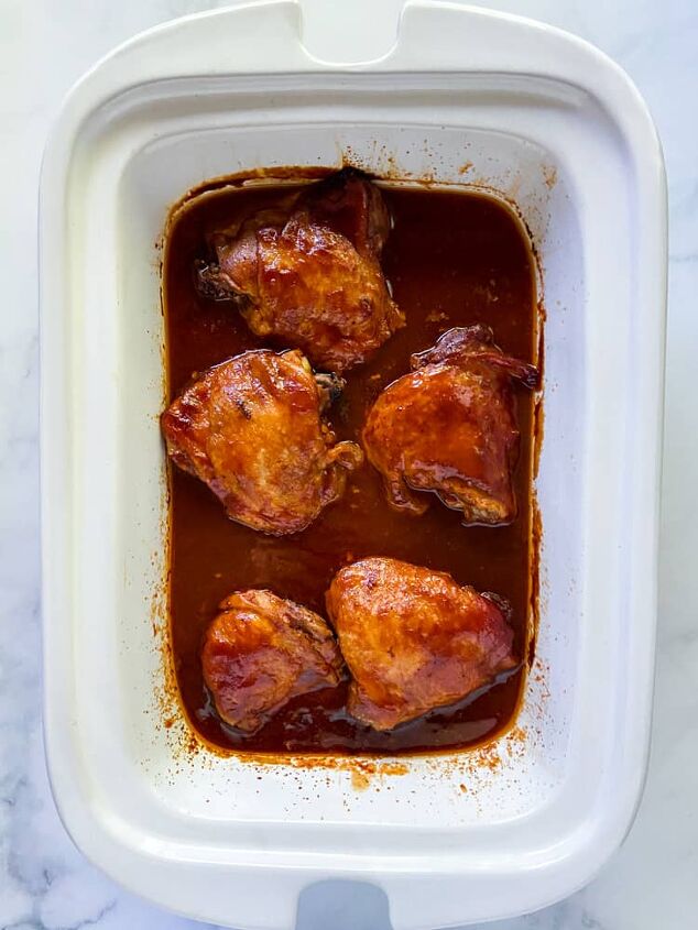 easy slow cooker bbq chicken thighs