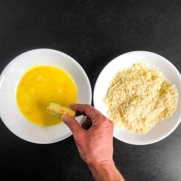 air fryer zucchini fries, Dip zucchini wedge in whisked egg