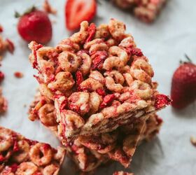 strawberry cereal bars