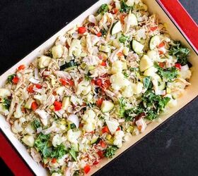 chicken rice and vegetable casserole, Mix together the chicken rice and veggies in roasting dish