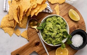 Healthy Vegan Friendly Guacamole