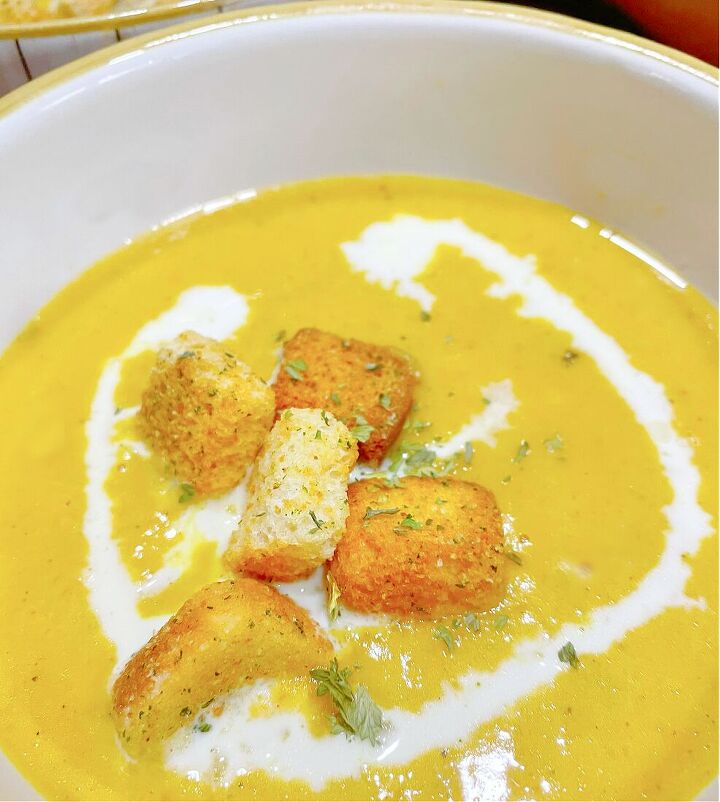 creamy butternut squash bisque