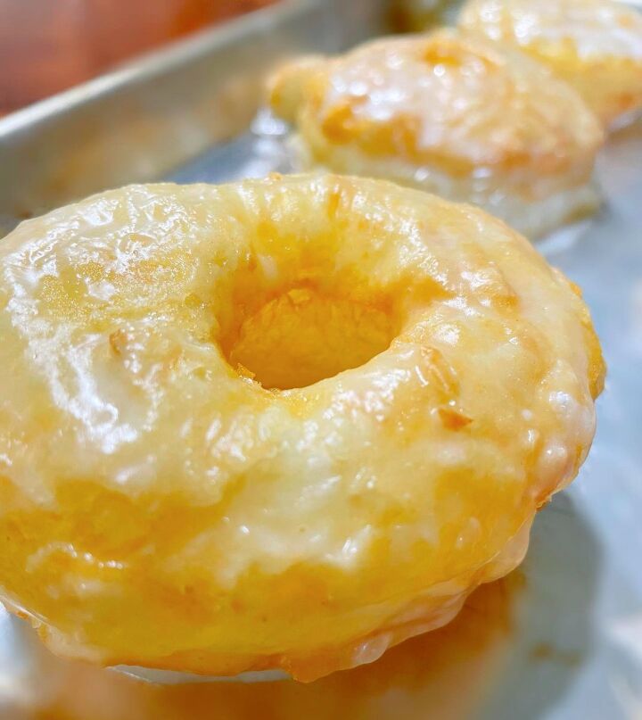 best puff pastry glazed donuts