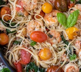 Shrimp Pasta With Cherry Tomatoes, Rosé & Spinach