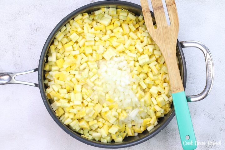 easy squash and zucchini casserole