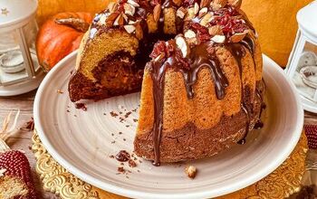 Pumkin Bundt Cake With Chocolate Ganache